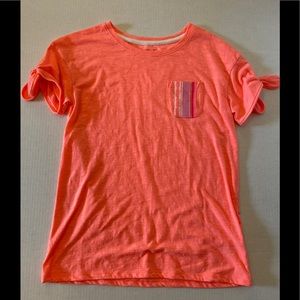 Coral girls t shirt